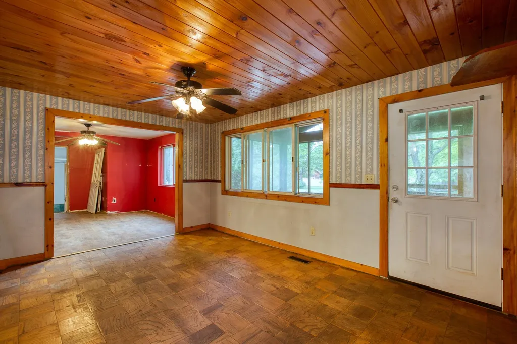 98 Meadow Road Milton VT 05468
