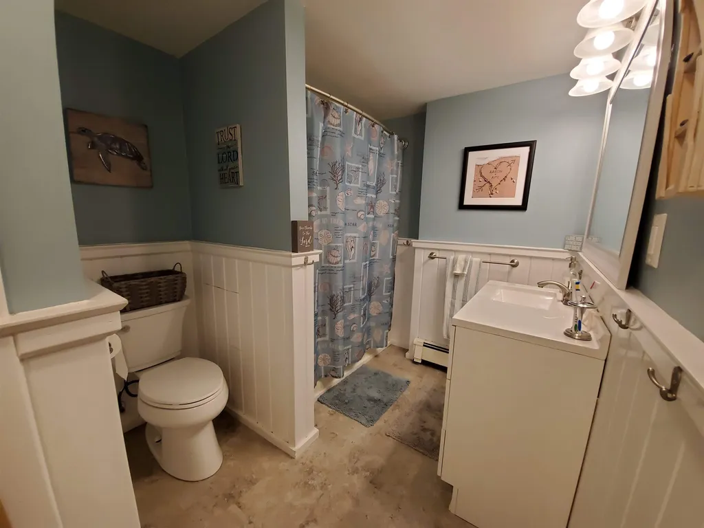 372 Hardy Hill Road Grafton NH 03240