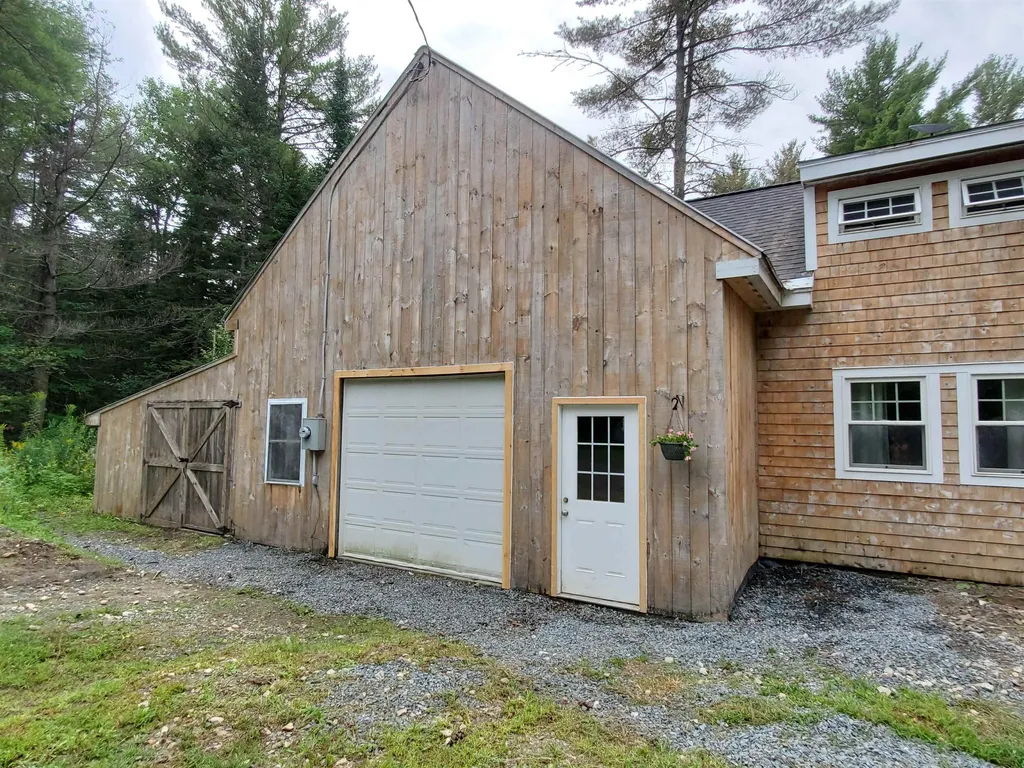 372 Hardy Hill Road Grafton NH 03240