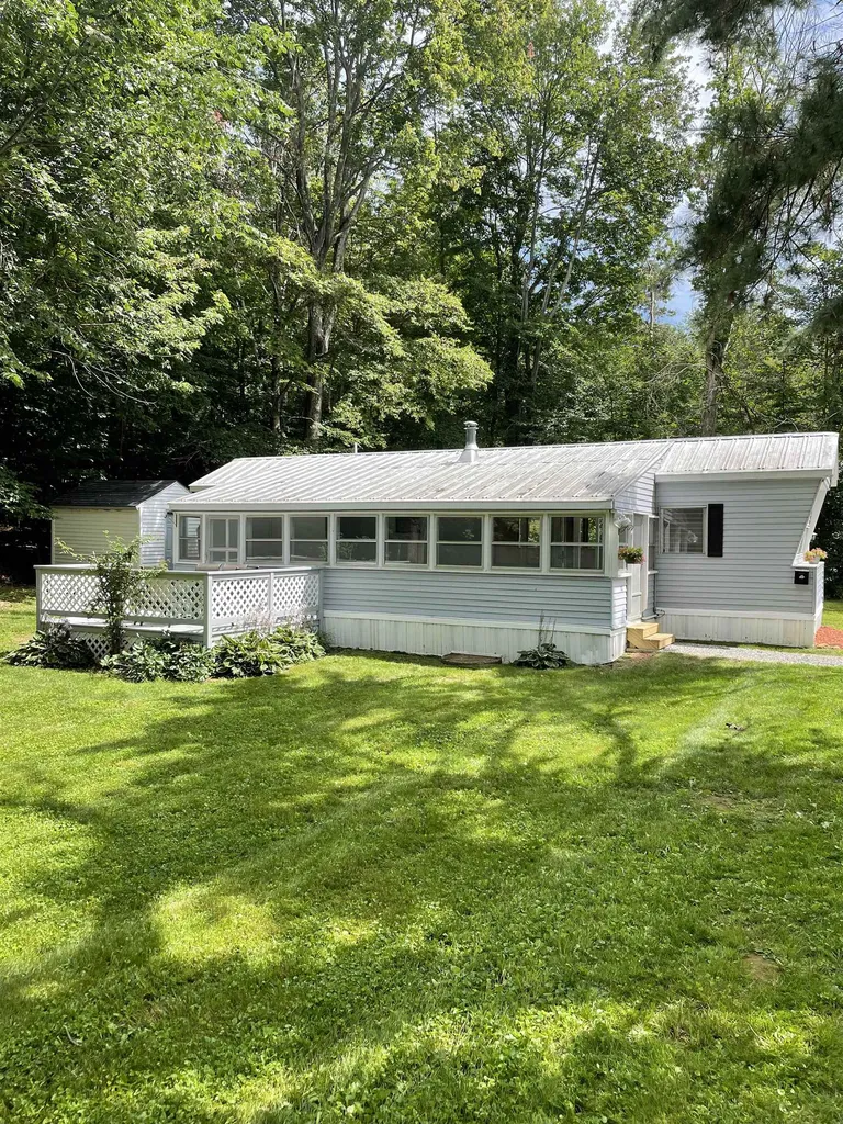 83 Plummer Hill Road Belmont NH 03220