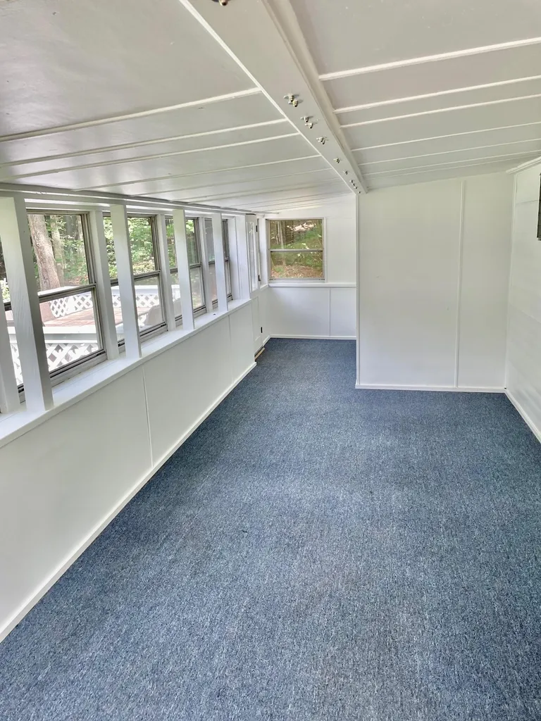 83 Plummer Hill Road Belmont NH 03220