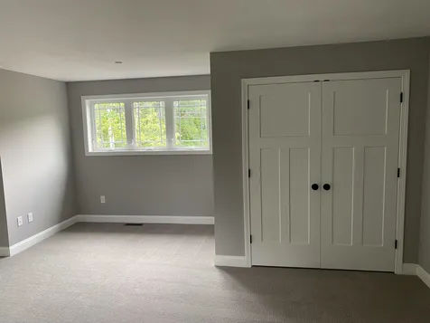 22 Lesnyk Road Goffstown NH 03045