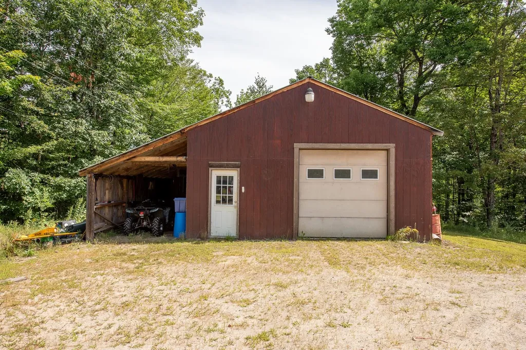 39 Sheldon Road Danbury NH 03230