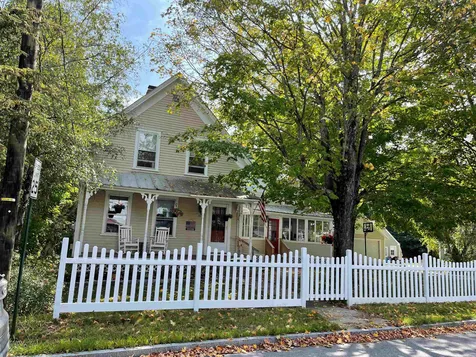 73-75 Pollard Street Conway NH 03818