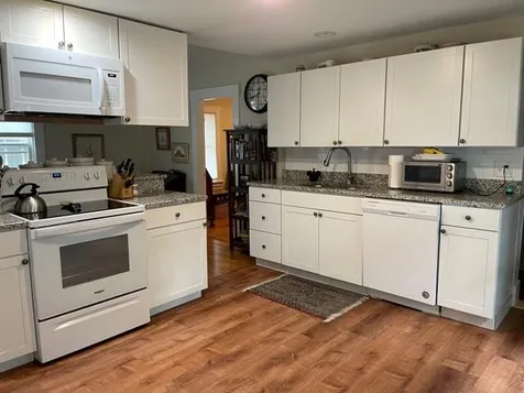 73-75 Pollard Street Conway NH 03818