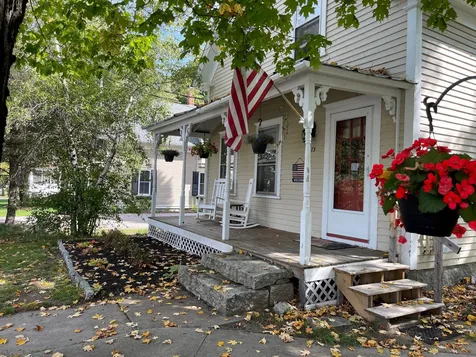 73-75 Pollard Street Conway NH 03818