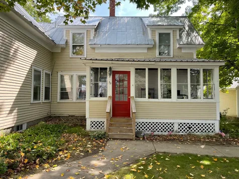 73-75 Pollard Street Conway NH 03818