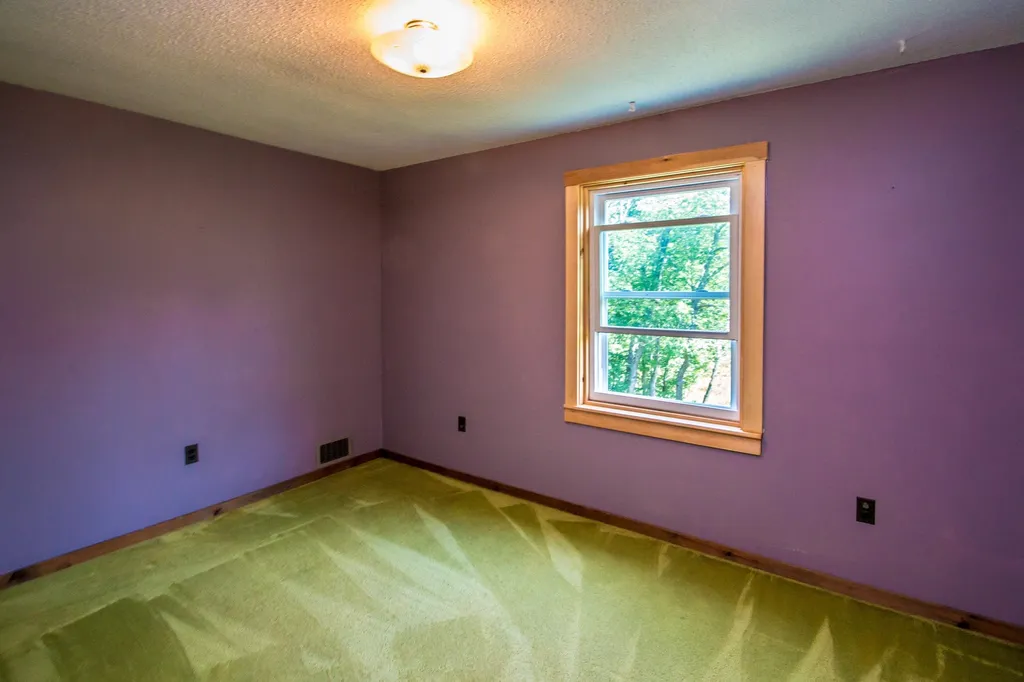 1542 Stark Highway Stark NH 03582