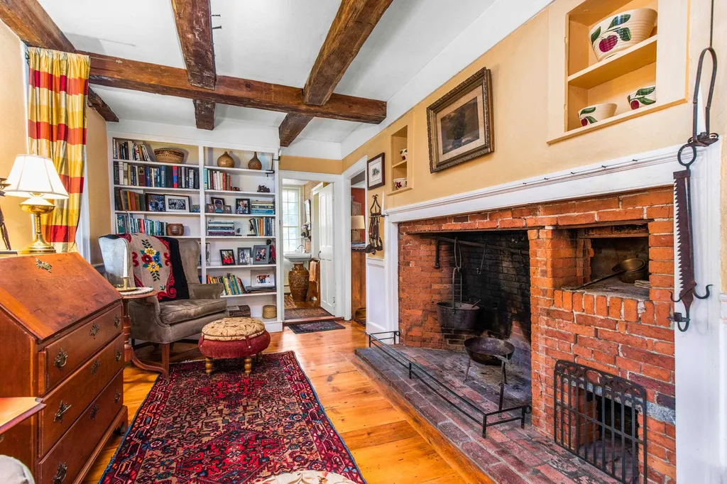 22 Old Piscataqua Road Durham NH 03824