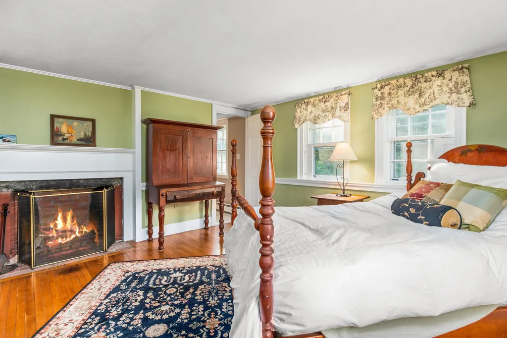 22 Old Piscataqua Road Durham NH 03824