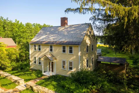 22 Old Piscataqua Road Durham NH 03824
