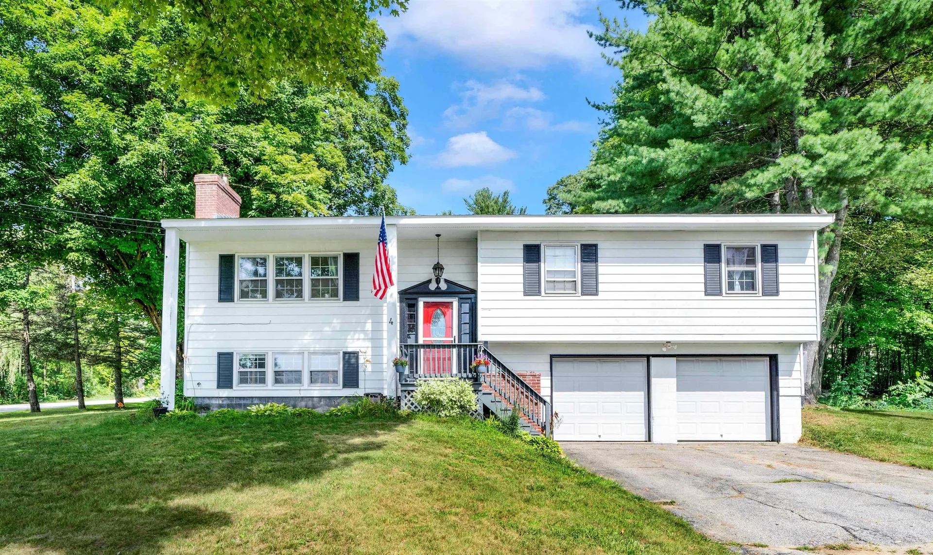 4 Boulder Road Hillsborough NH 03244