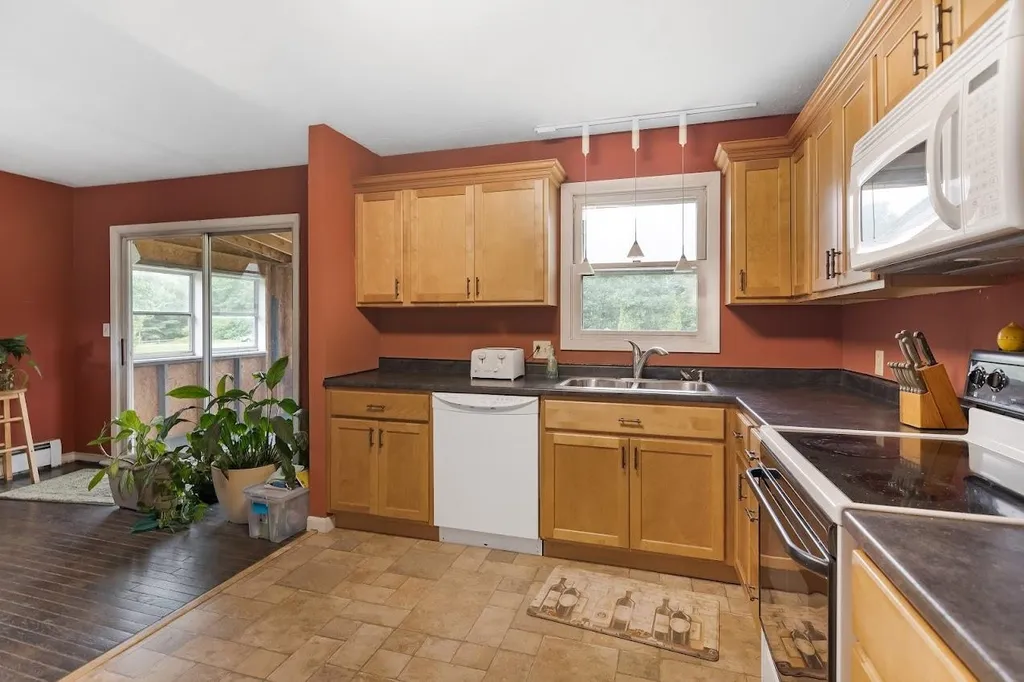 650 Williams Road Colchester VT 05446