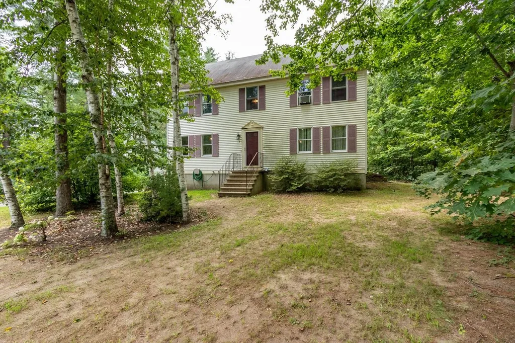 7 Sandy Brook Lane Londonderry NH 03053