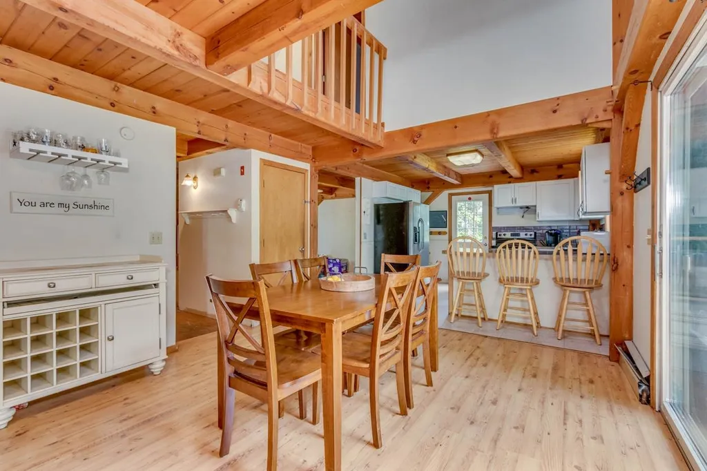 7 Sandy Brook Lane Londonderry NH 03053