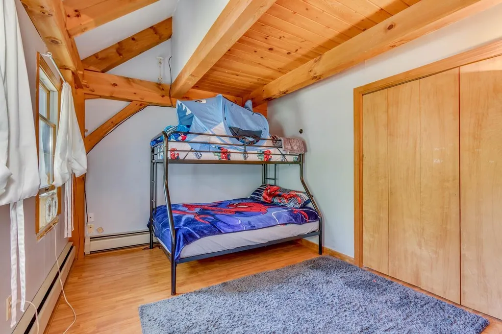 7 Sandy Brook Lane Londonderry NH 03053