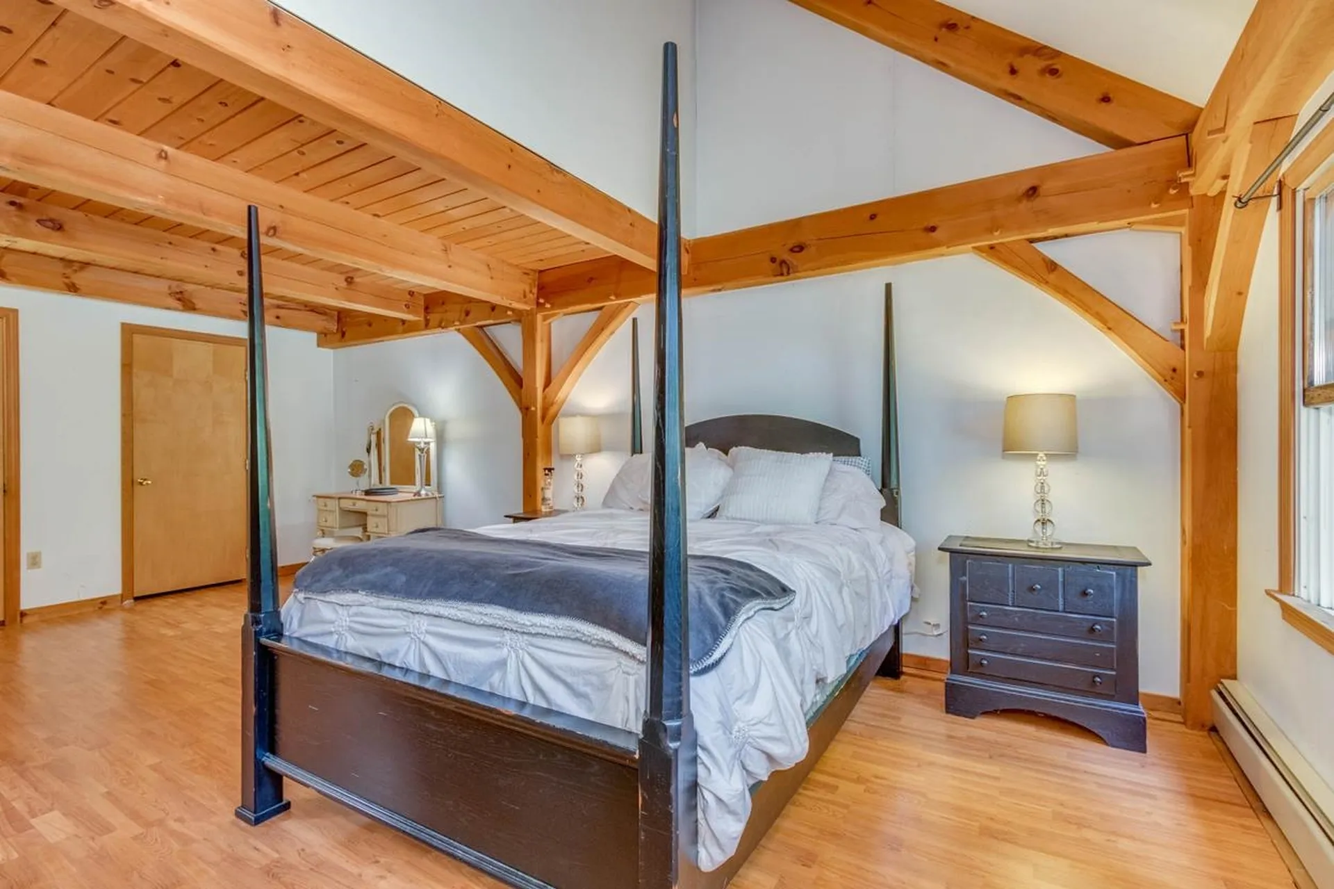 7 Sandy Brook Lane Londonderry NH 03053