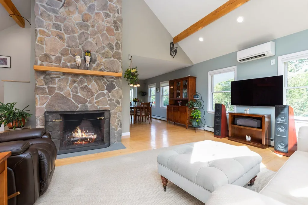 1316 First Crown Point Road Strafford NH 03884