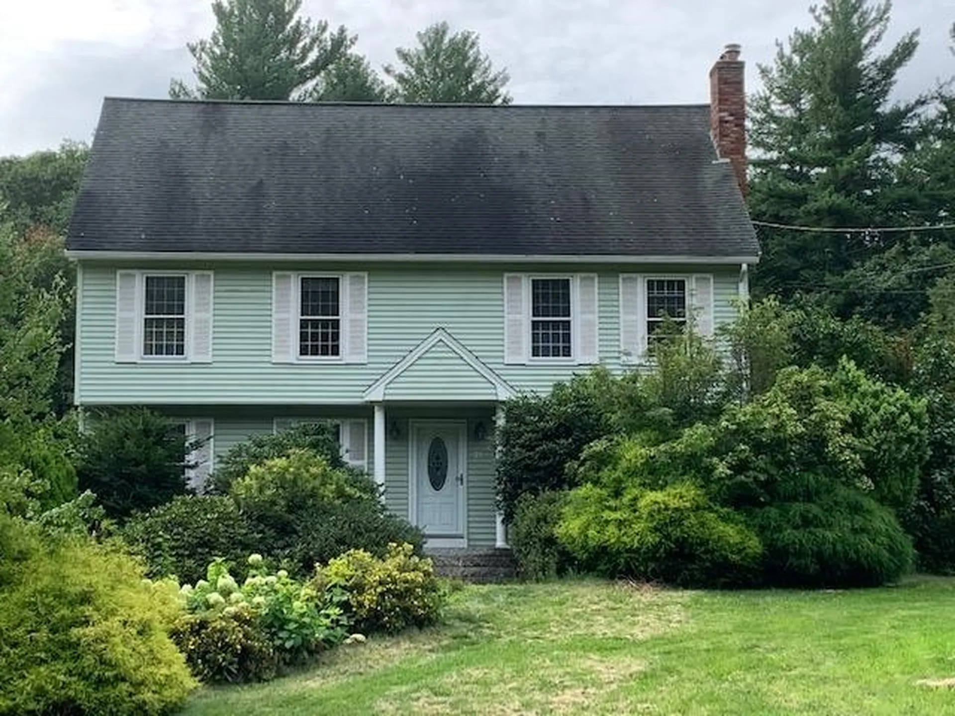 21 Elwood Road Londonderry NH 03053