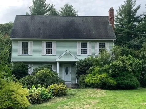 21 Elwood Road Londonderry NH 03053