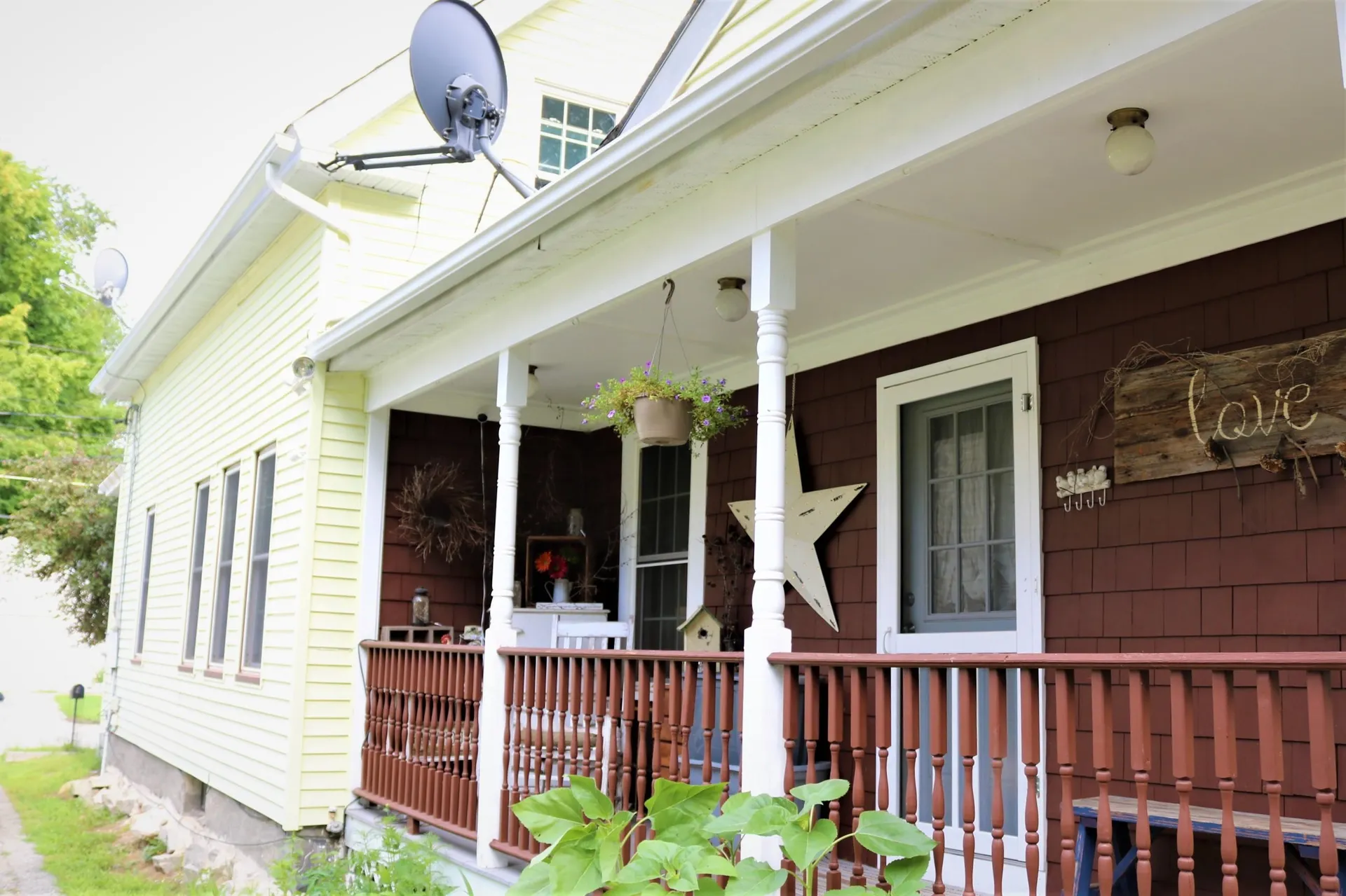 40 Oak Street Milford NH 03055