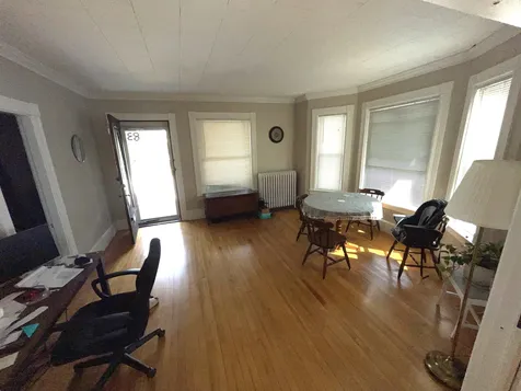 83 Clarke Street Manchester NH 03104