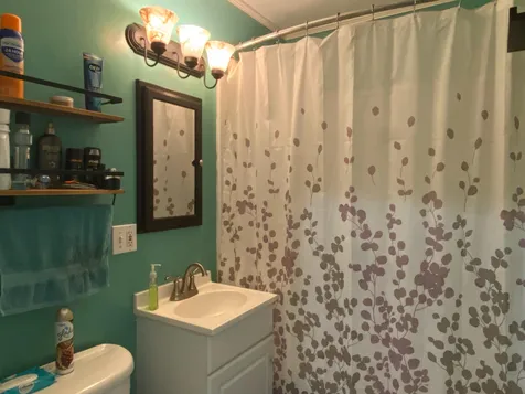 33 Edwards Street Franklin NH 03235