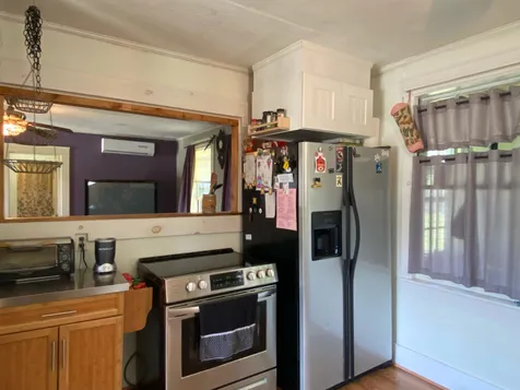 33 Edwards Street Franklin NH 03235