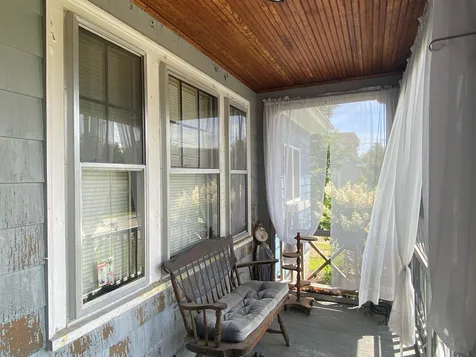 33 Edwards Street Franklin NH 03235