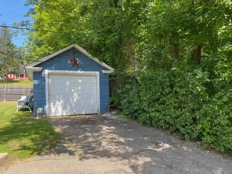 33 Edwards Street Franklin NH 03235
