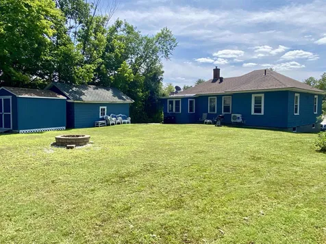 33 Edwards Street Franklin NH 03235