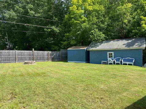 33 Edwards Street Franklin NH 03235