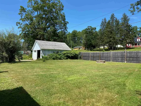 33 Edwards Street Franklin NH 03235