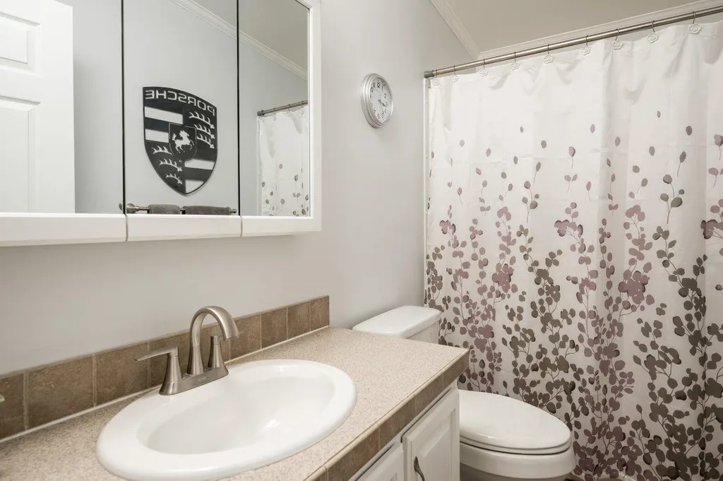 113 Big Bear Road Rochester NH 03868