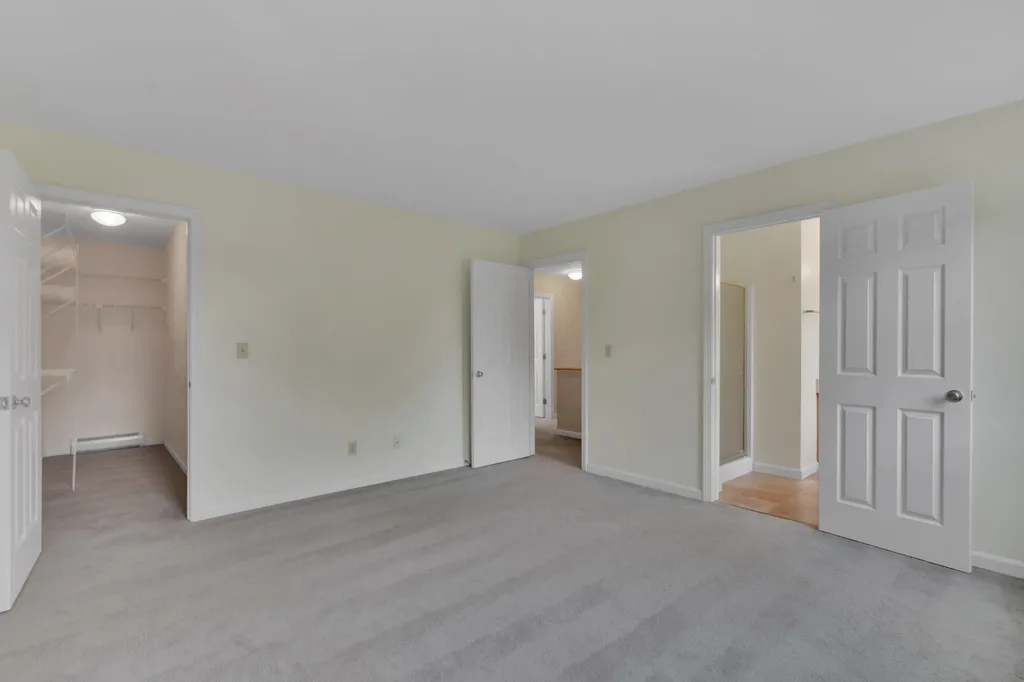 12 Mill Pond Lane South Burlington VT 05403