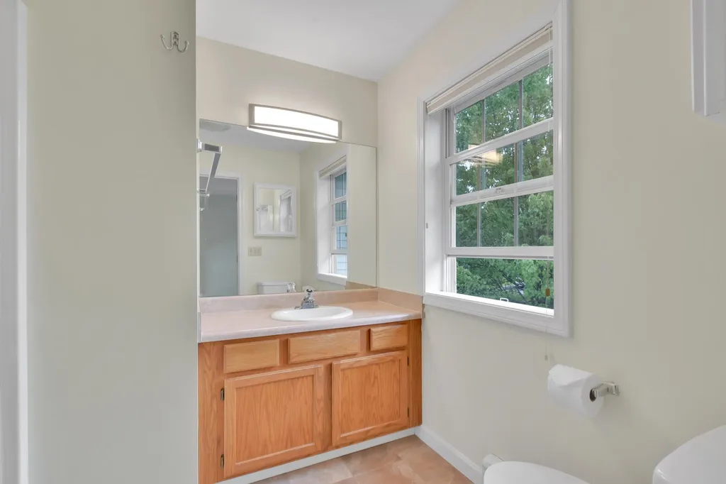 12 Mill Pond Lane South Burlington VT 05403