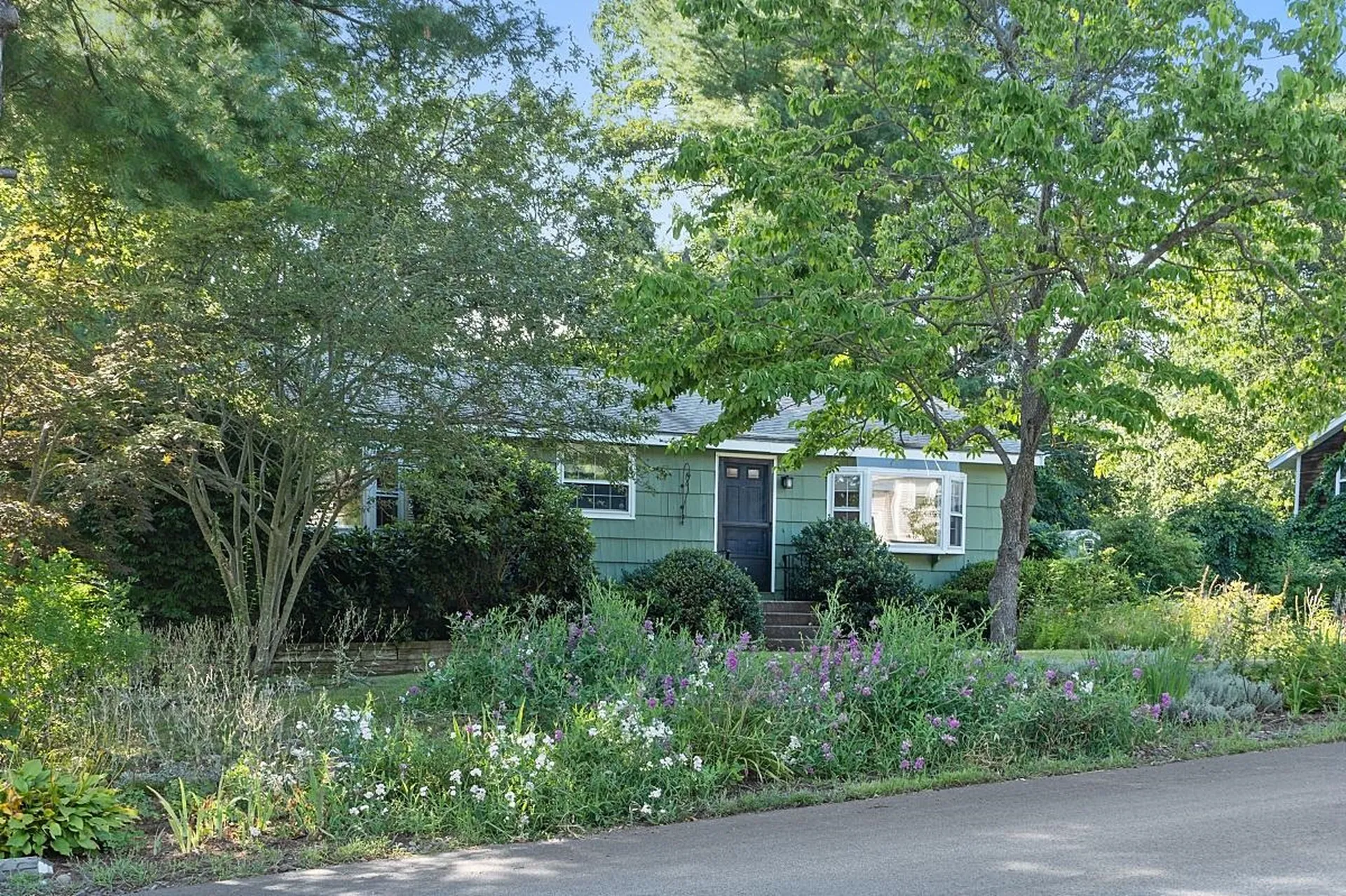 57 Tenby Drive Nashua NH 03062