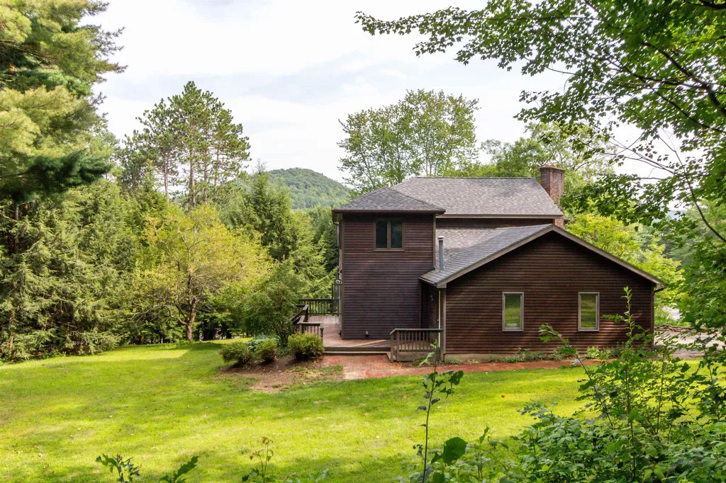 34 Overlook Lane Richmond VT 05477