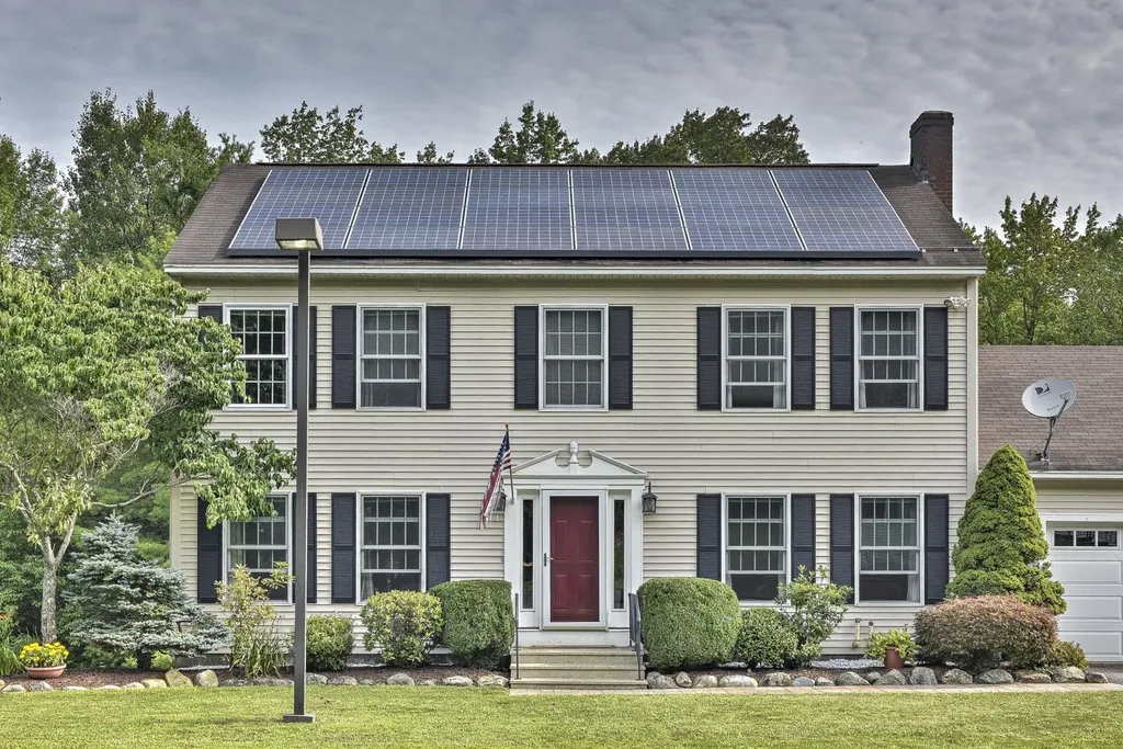 23 Newbury Lane Keene NH 03431