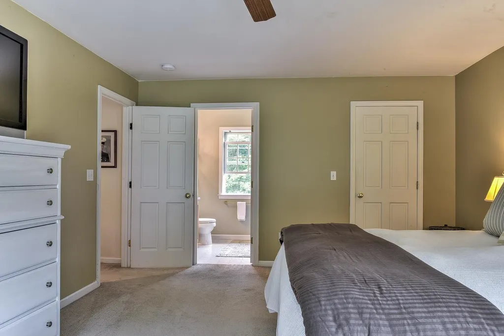 23 Newbury Lane Keene NH 03431