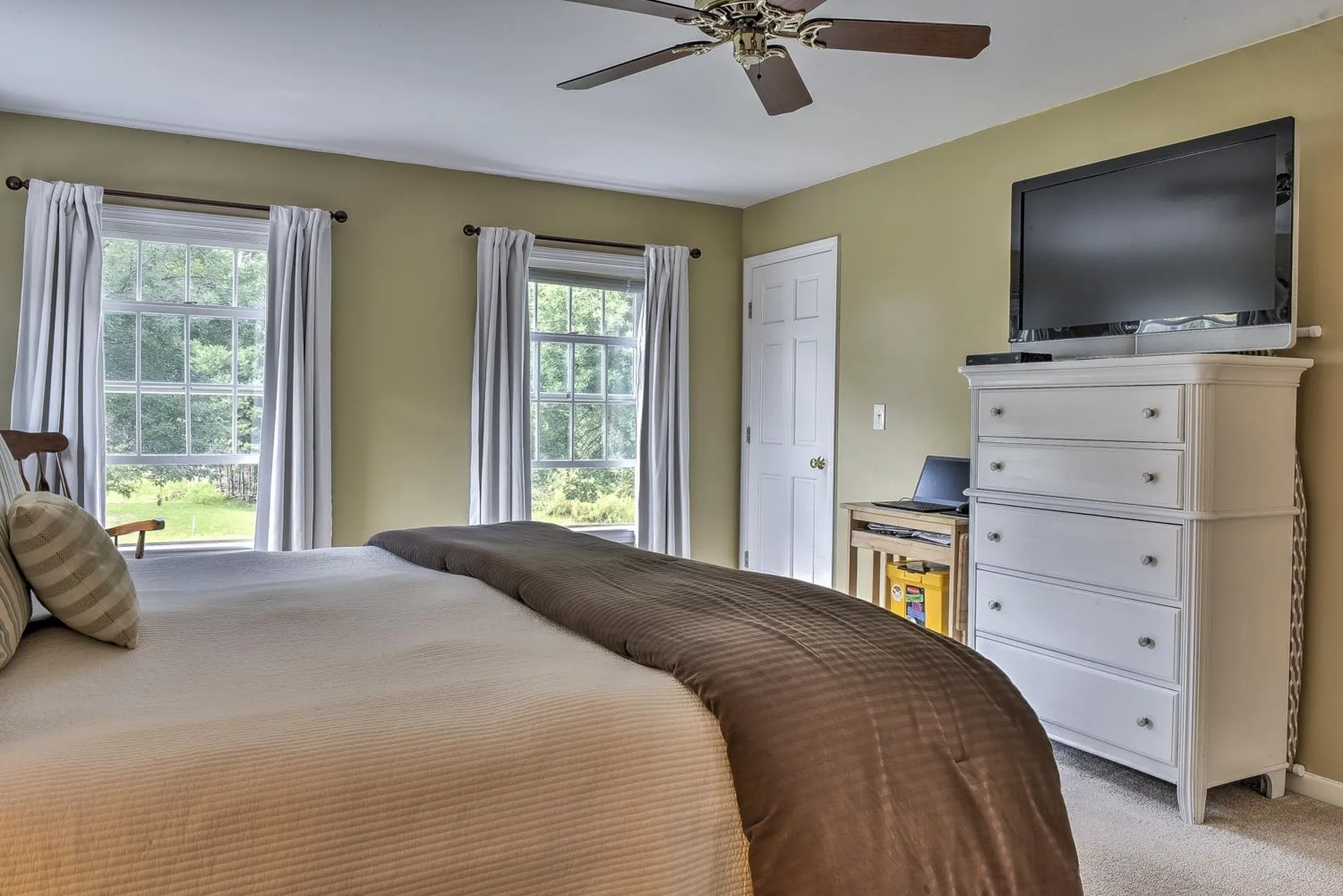 23 Newbury Lane Keene NH 03431