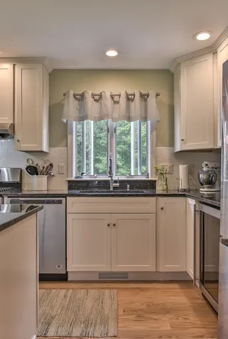 23 Newbury Lane Keene NH 03431