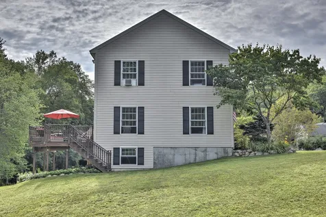 23 Newbury Lane Keene NH 03431