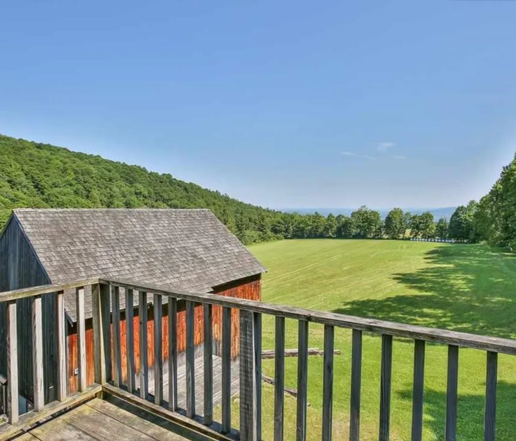 3759 Royalton Turnpike Road Barnard VT 05031