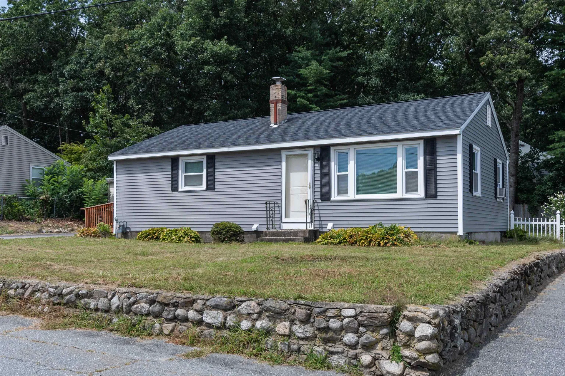 108 Linton Street Nashua NH 03060