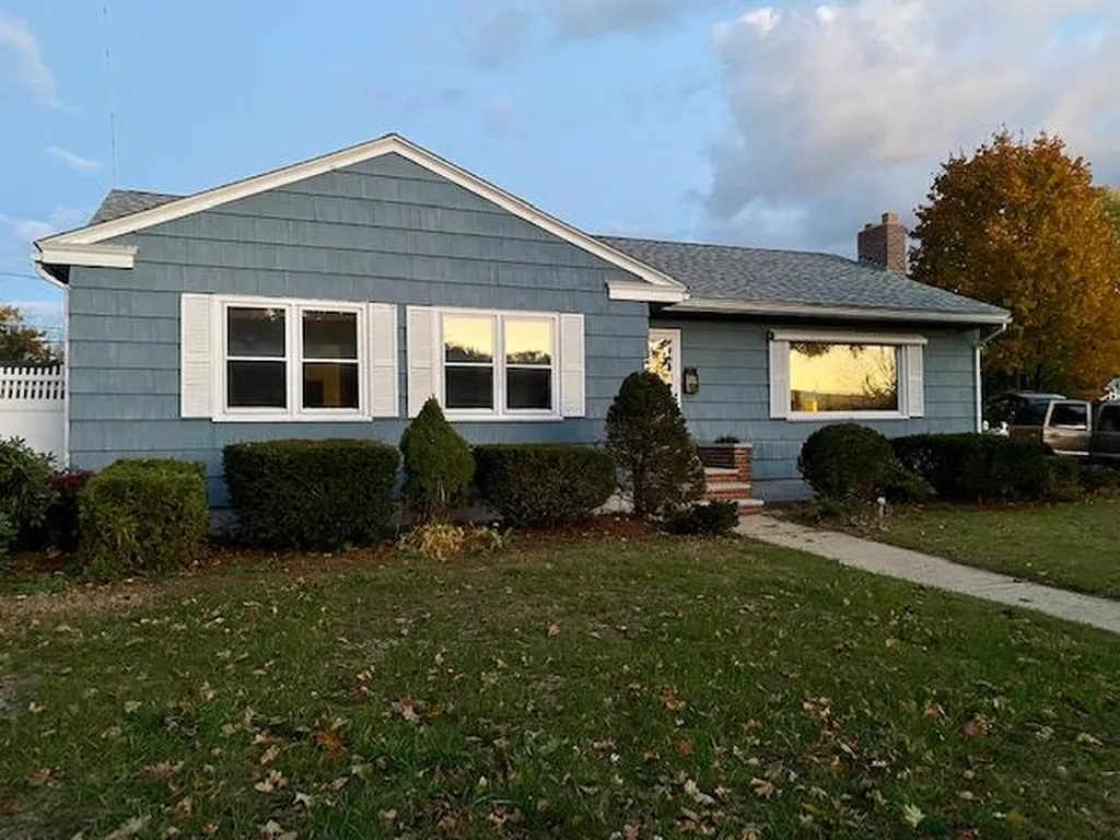 341 Reed Street Manchester NH 03102