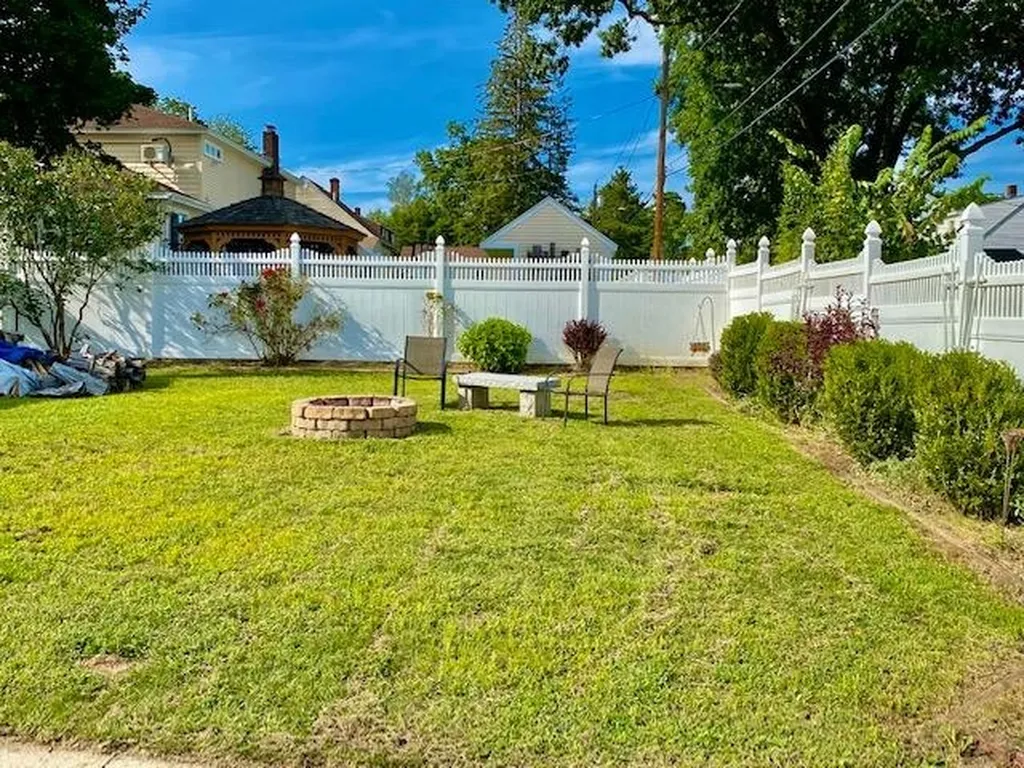 341 Reed Street Manchester NH 03102
