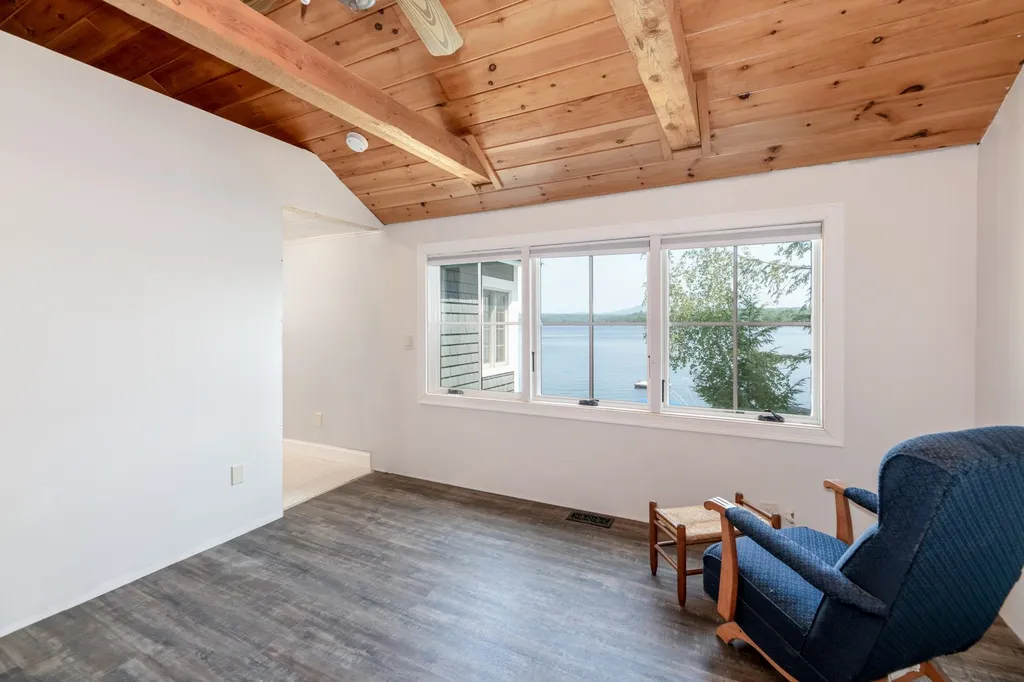 39 Breck Shore Road Belmont NH 03220