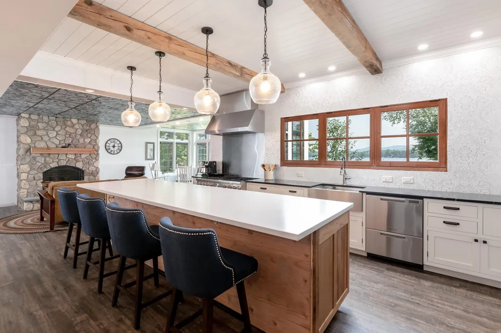 39 Breck Shore Road Belmont NH 03220