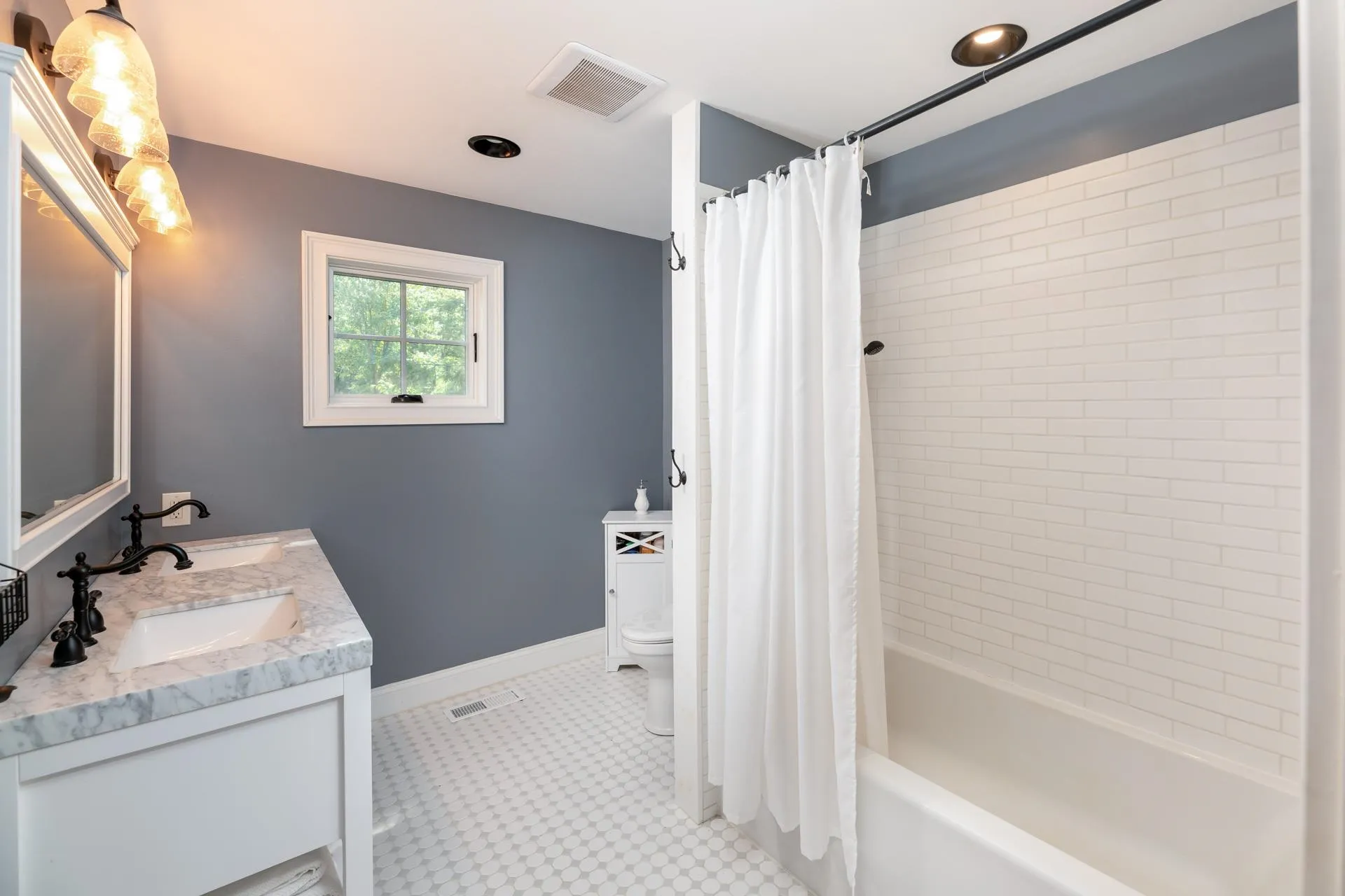 39 Breck Shore Road Belmont NH 03220